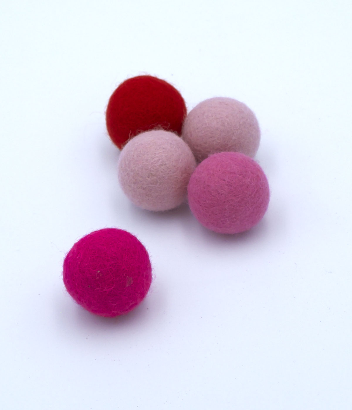 HoLD Art Collective Felt Ball Pack of 5
