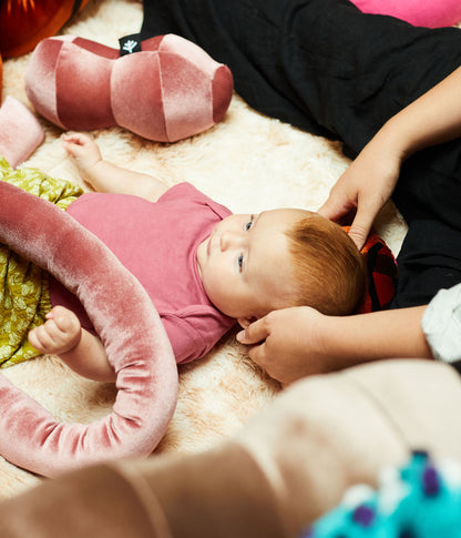 HoLD Art Collective Baby Cloud (tiny hug)