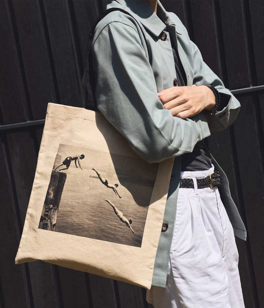 Portrait of a City Tote Bag Divers