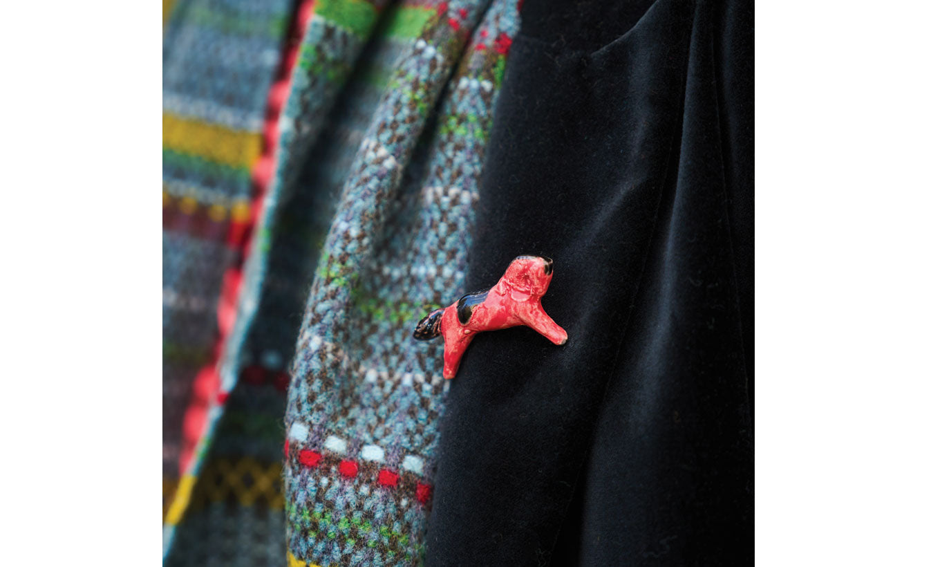 Violeta Bravo x DPG Horse Brooch